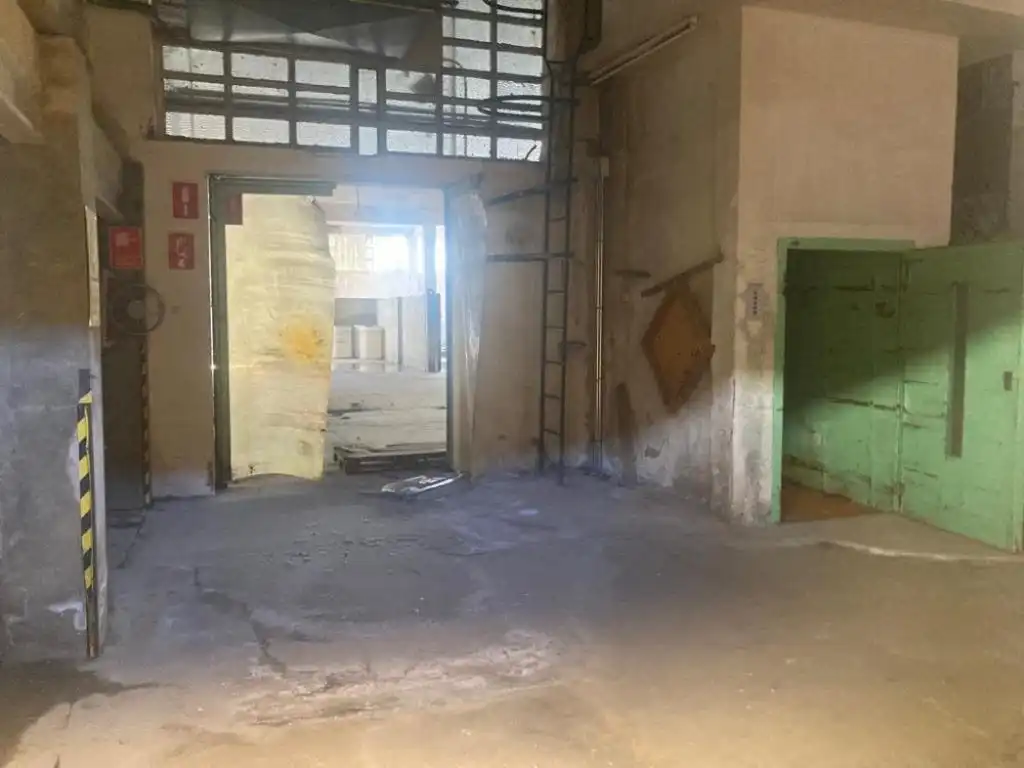 Nave industrial in vendita a Avinguda Corts Valencianes 1, imagen 9