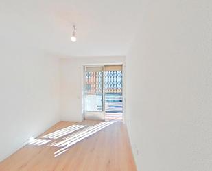 Bedroom of Flat to rent in  Madrid Capital  with Heating, Terrace and Oven