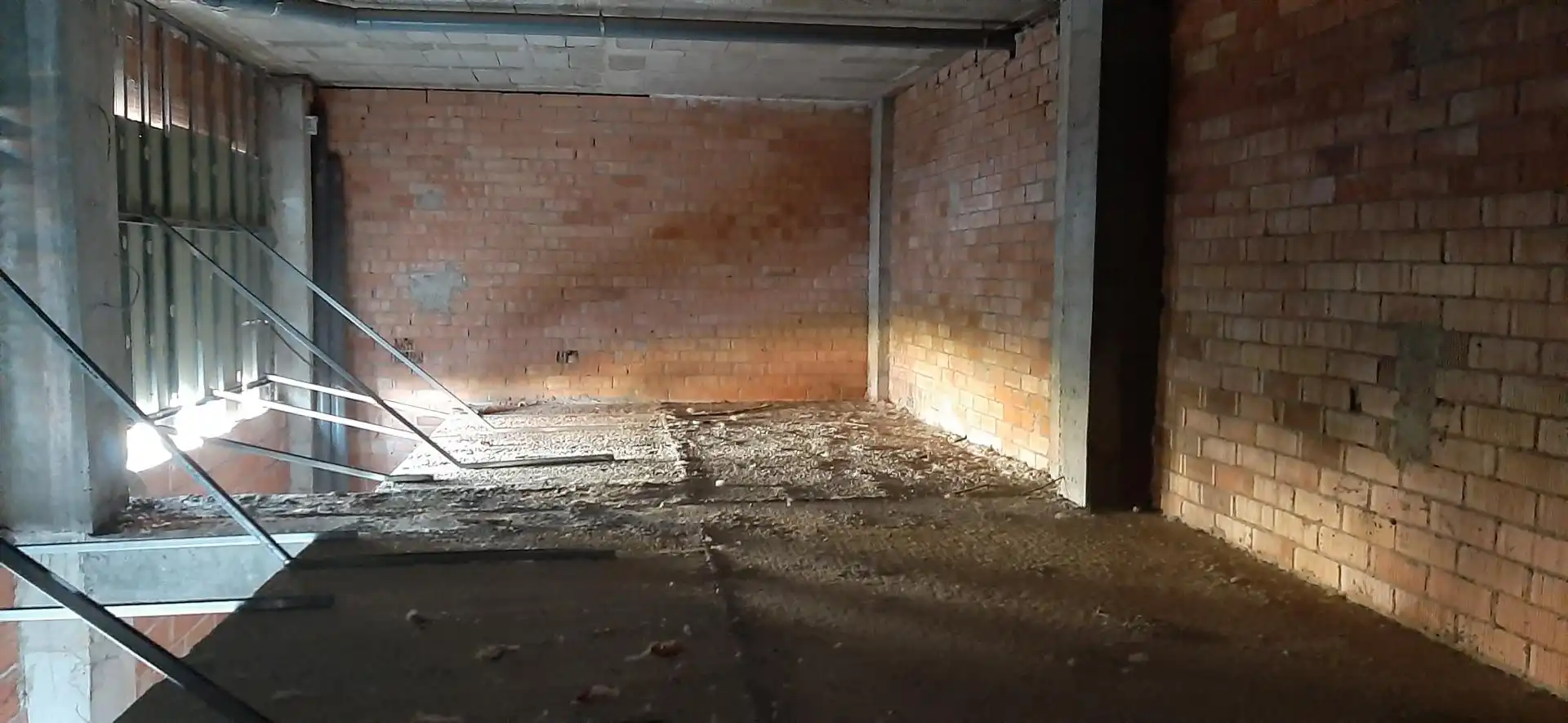 Local comercial en venta en de Bellpuig 5
