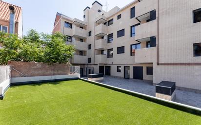 Vista exterior de Estudi en venda en  Madrid Capital amb Aire condicionat, Calefacció i Traster