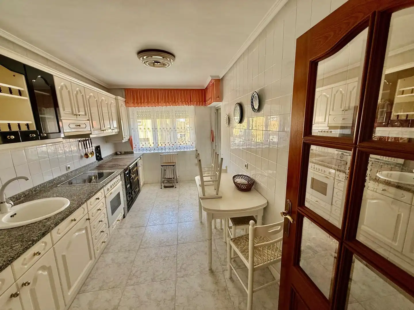 Casa amb terrassa en venda a Trobajo del Camino, imagen 13