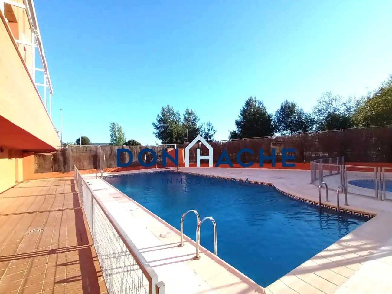 Piscina de Pis en venda en Mérida amb Aire condicionat, Calefacció i Parquet