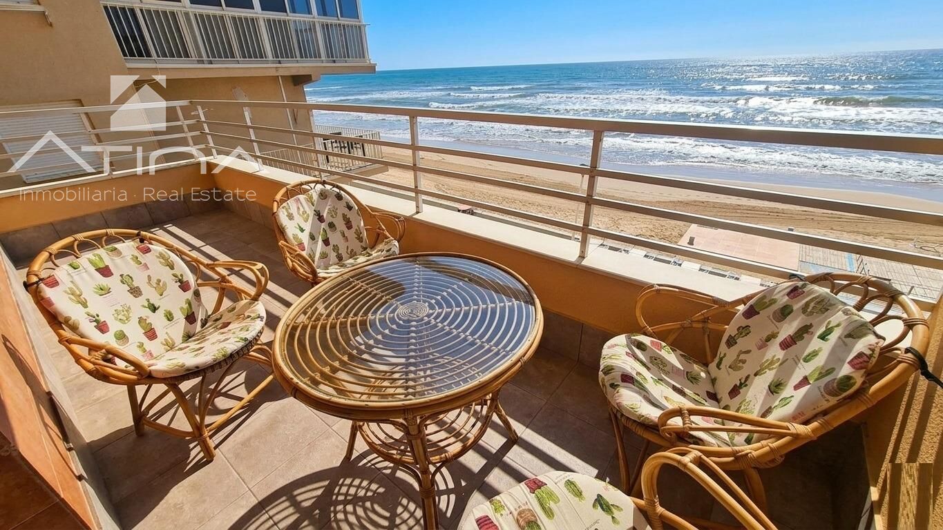 Terraza de Apartamento en venta en Bellreguard con Aire acondicionado, Terraza y Piscina comunitaria