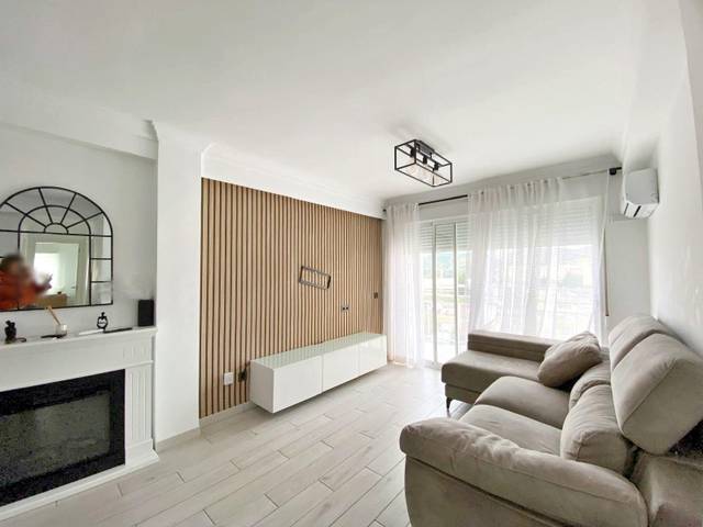 Piso en Venta en Alegría de la Huerta- Jardín de Málaga