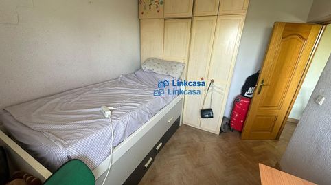 Foto 5 de Piso en venta en Calle Fuengirola, Palomeras Sureste, Madrid Capital
