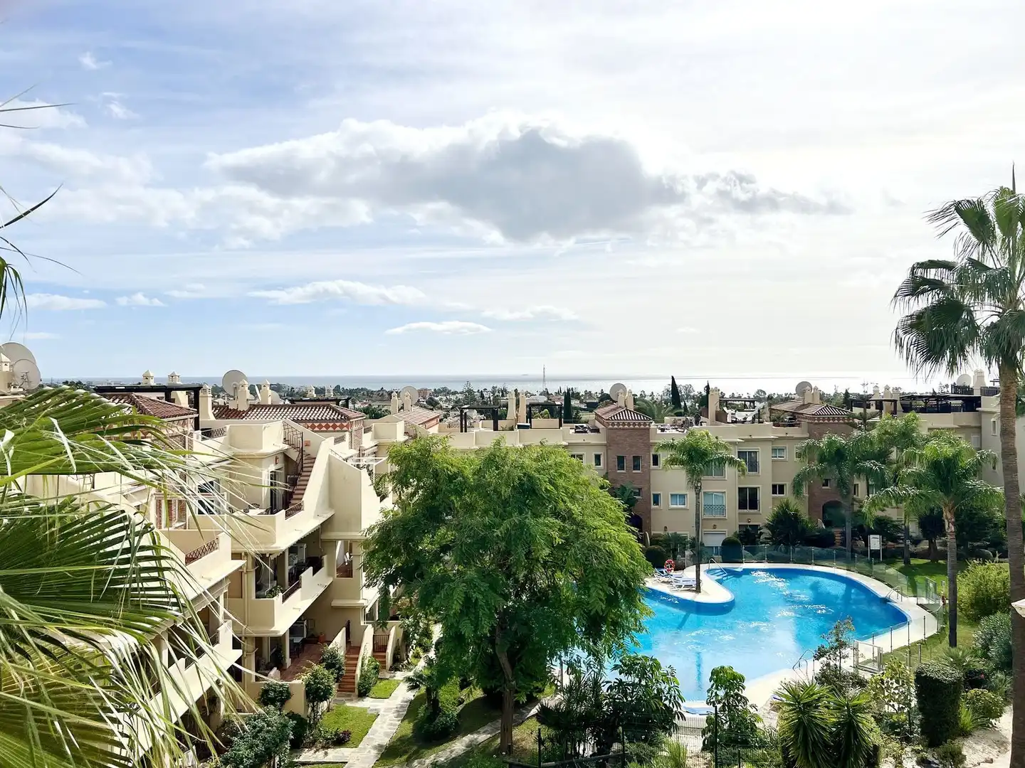 Àtic amb piscina en venda a Estepona Pueblo, imagen 4