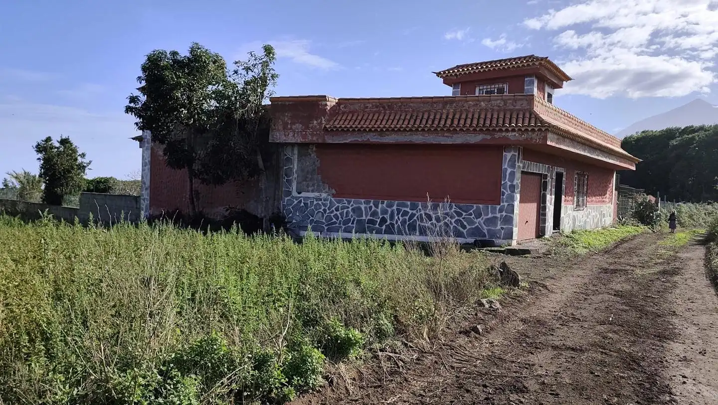 Vista exterior de Finca rústica en venda en El Tanque