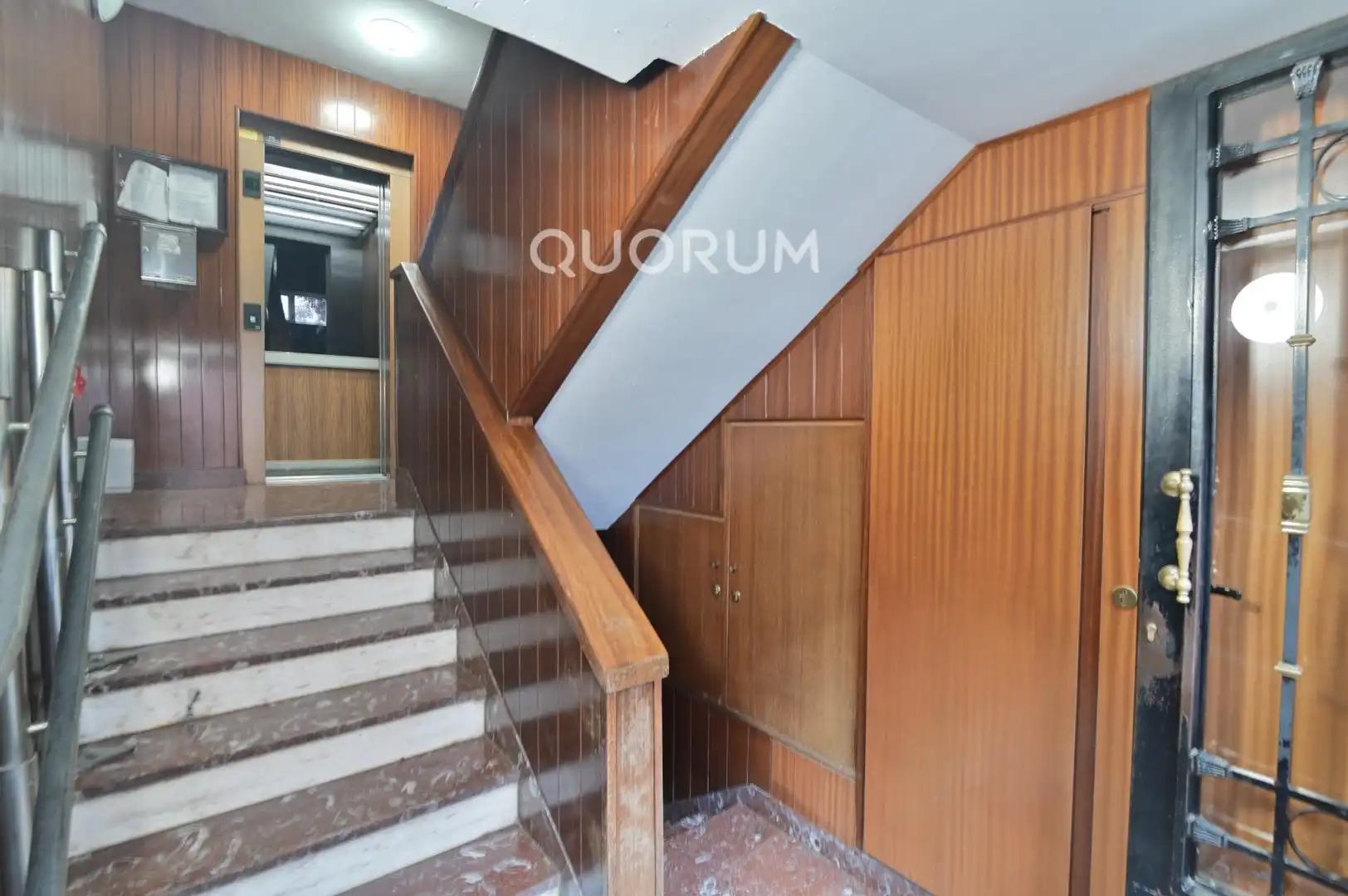 Piso en venta en Bilbao  con Calefacción, Terraza y Amueblado