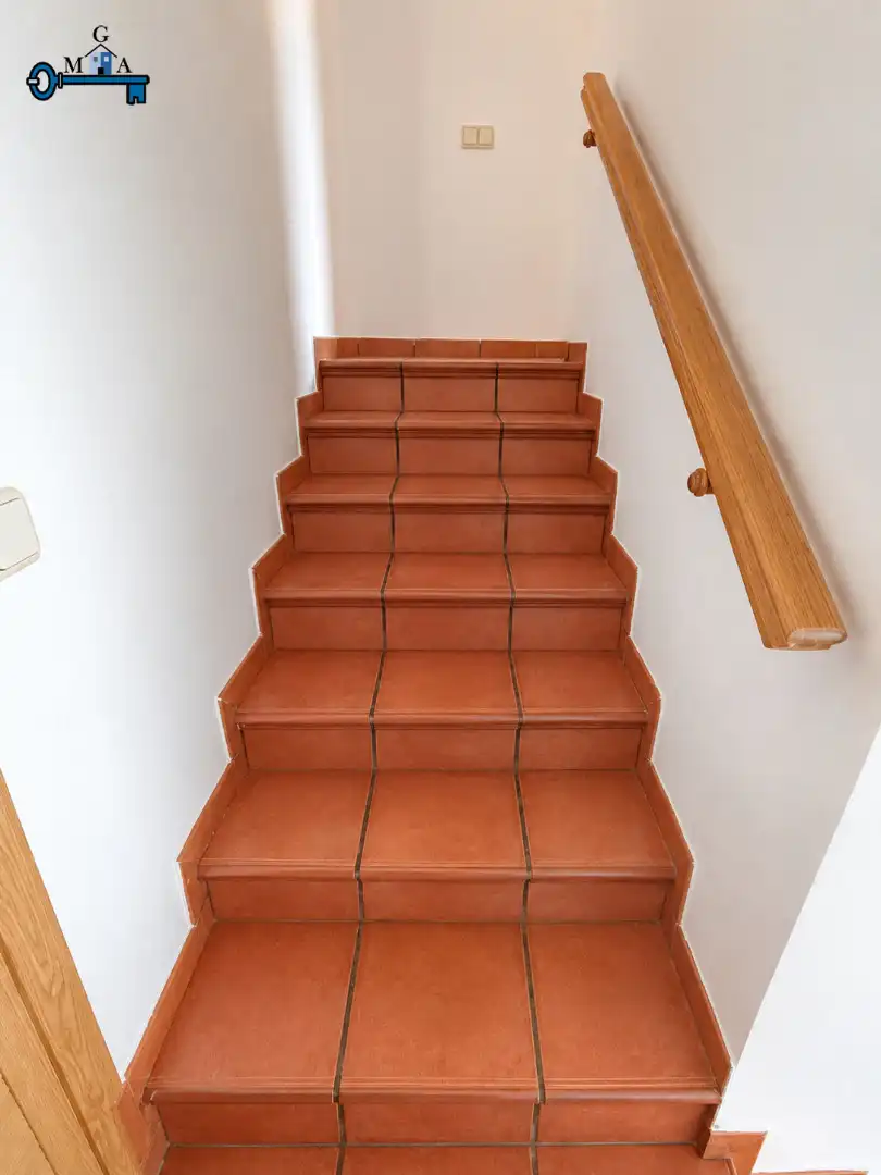 Wohnung zum Verkauf in Fuenlabrada mit Klimaanlage, Heizung und Parkett
