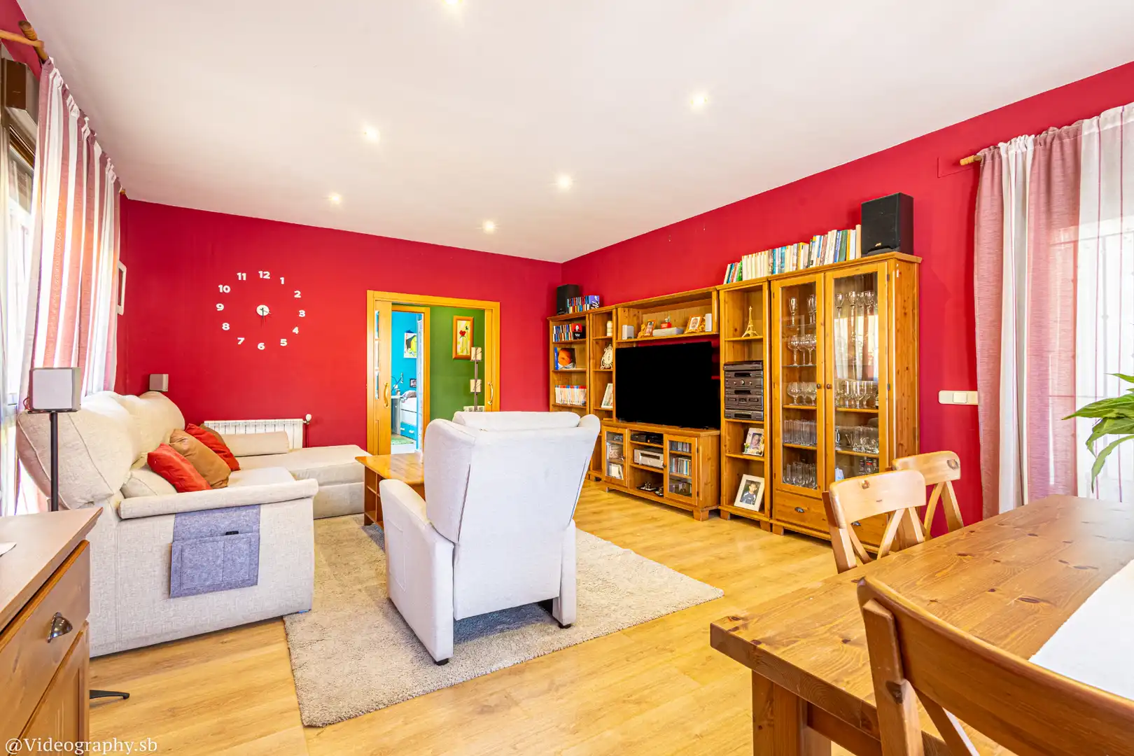 Sala de estar de Casa adosada en venta en San Martín de Valdeiglesias con Aire acondicionado, Calefacción y Jardín privado