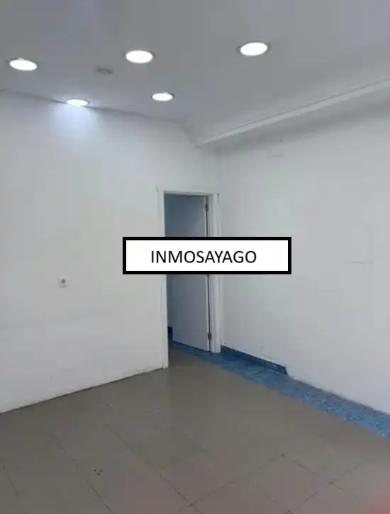 Commercial properties for rent in Calle Cervantes, Centro - Ayuntamiento