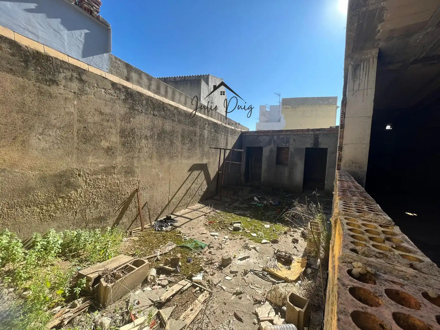 Edifici en venda en Palomares del Río