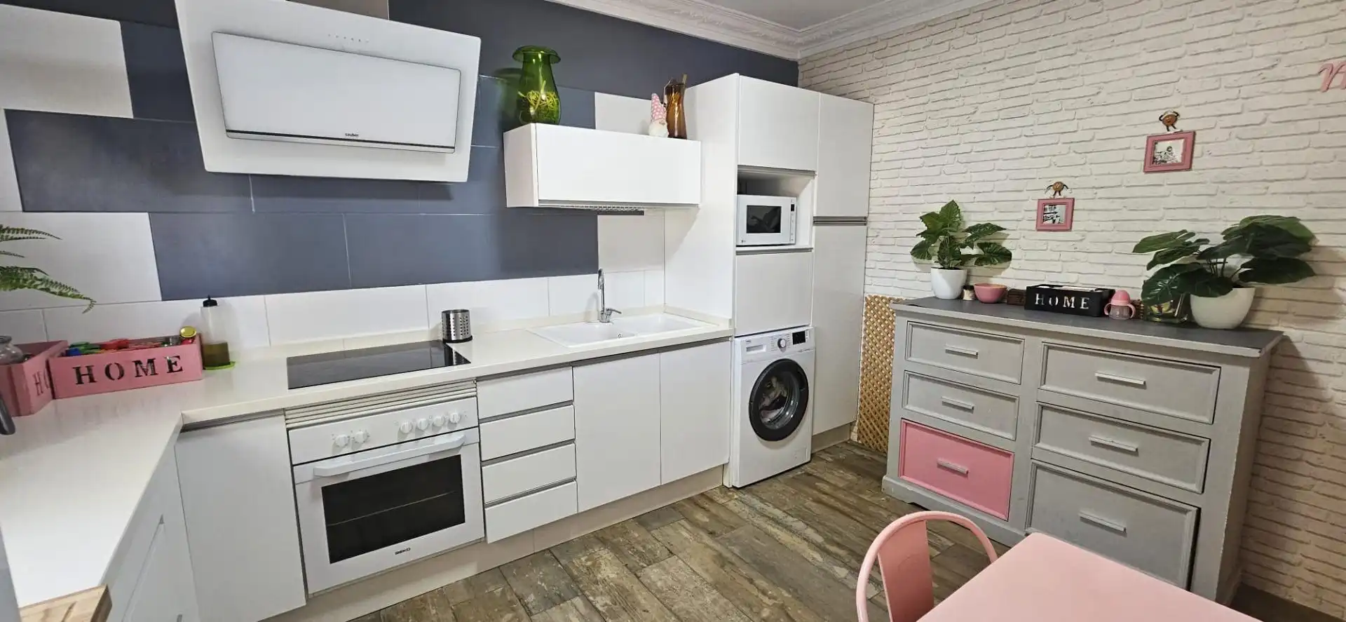 Kitchen of Country homes for sale in Gibraleón