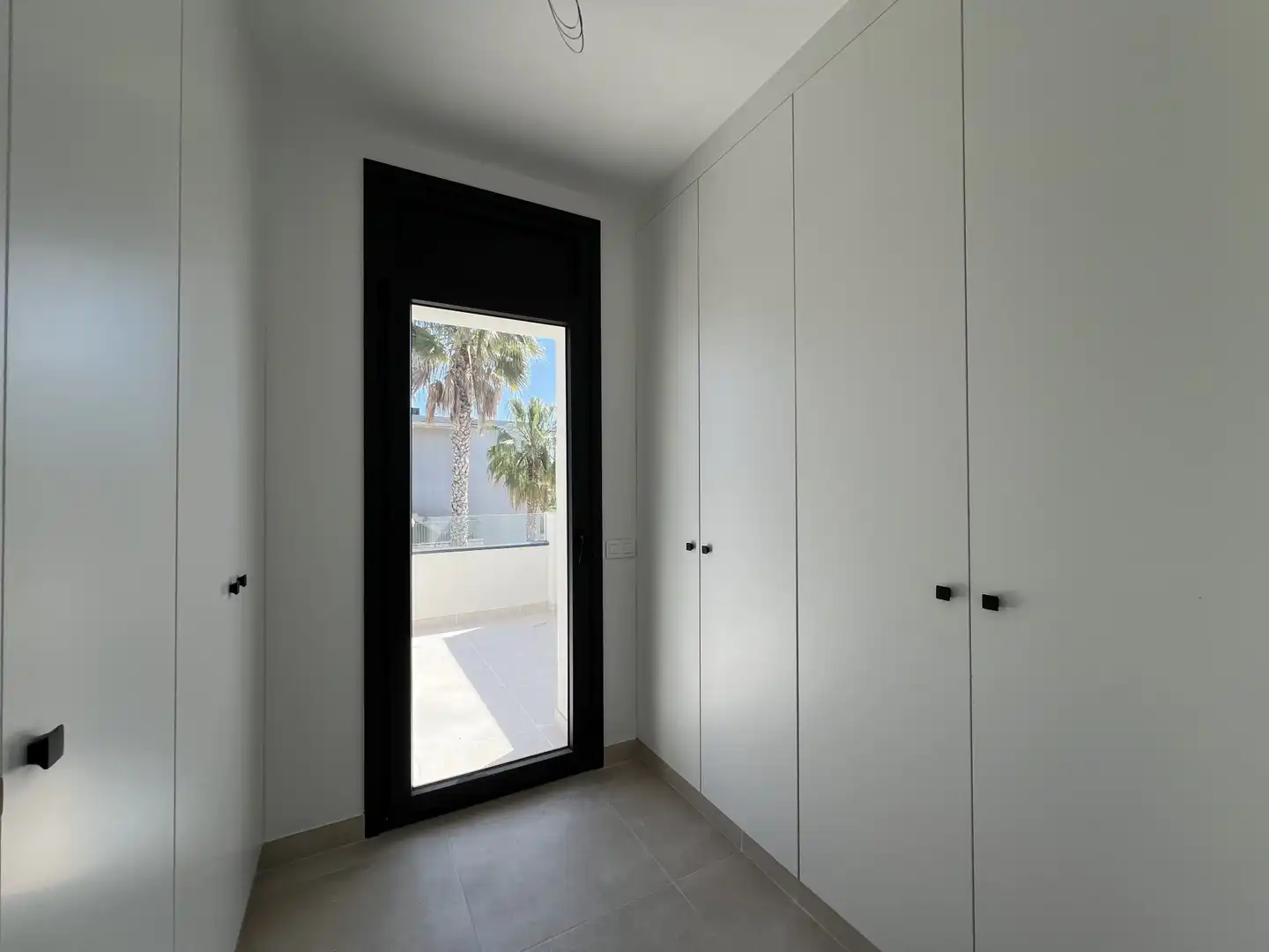Einfamilien-Reihenhaus zum Verkauf in Altafulla mit Klimaanlage, Heizung und Terrasse