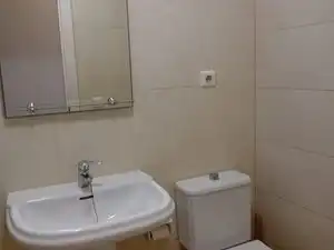Baño de Piso de alquiler en Las Palmas de Gran Canaria con Amueblado y Lavadora