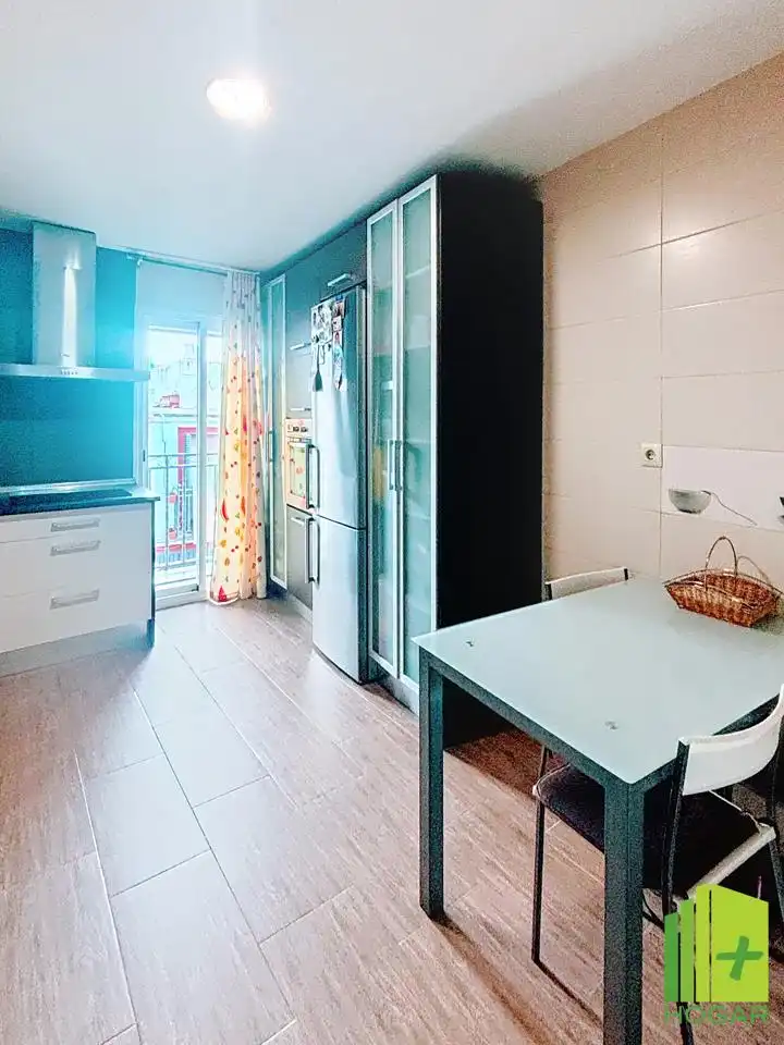 Cocina de Casa adosada en venta en Jaén con Aire acondicionado, Terraza y Balcón