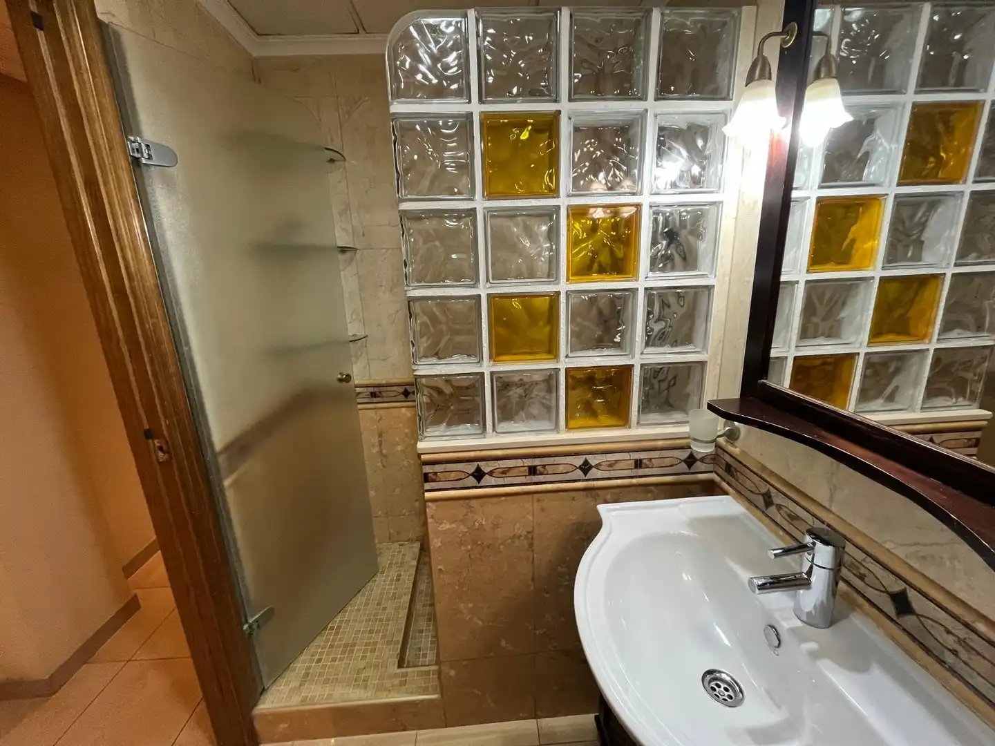 Baño de Apartamento en venta en Formentera del Segura con Aire acondicionado, Calefacción y Balcón