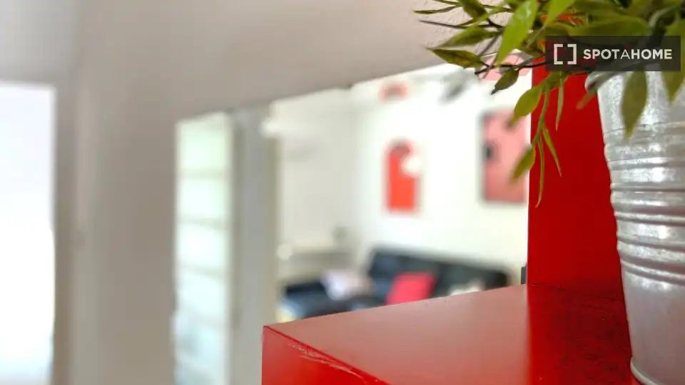 Flat with terrace to rent in Extramurs, imagen 6