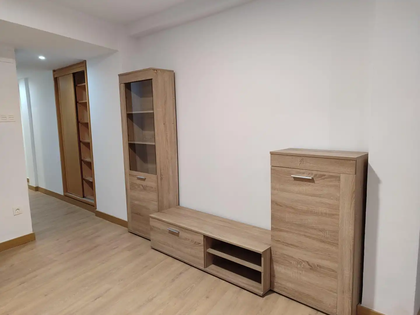 Flat for rent in Oviedo   with Heating, Terrace and Furnished