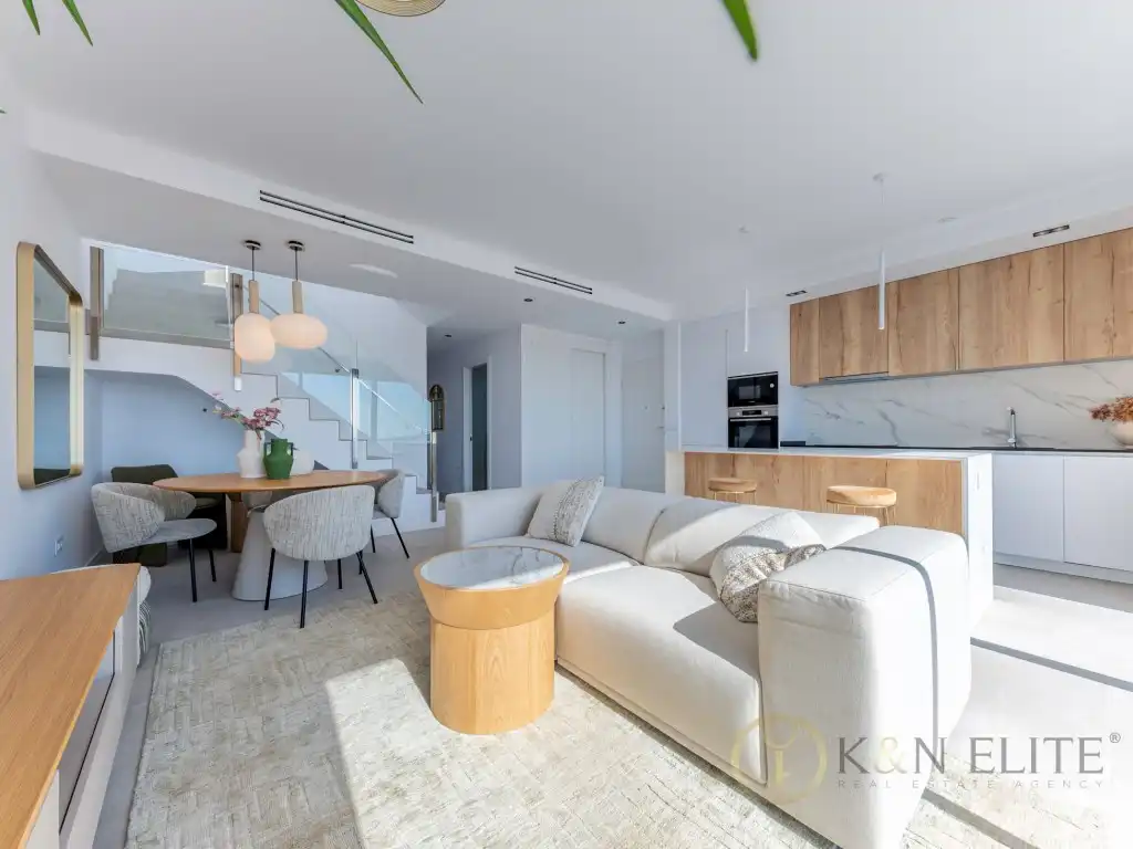 Penthouse for sale in Calle Presidente Adolfo Suarez, imagen 4