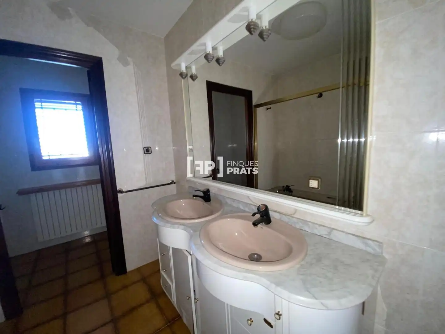 Baño de Casa o chalet en venta en Rosselló con Trastero y Piscina