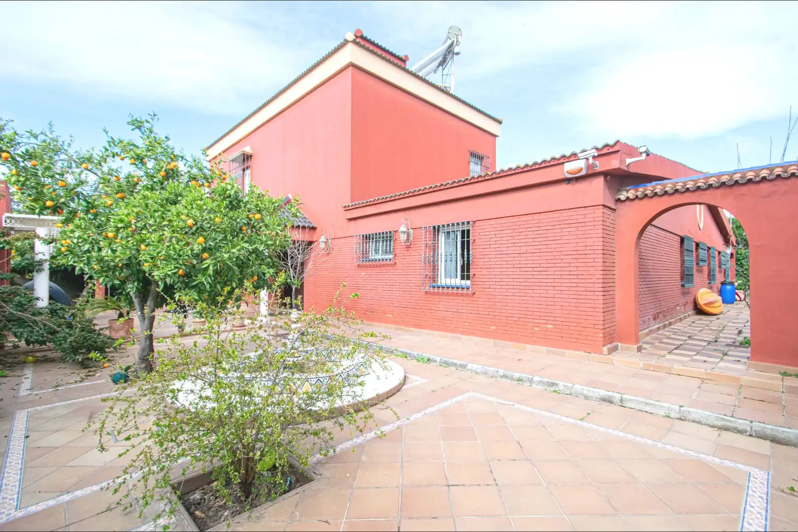Garden of Houses for sale in Tomares  with Private garden, Terrace and Swimming Pool
