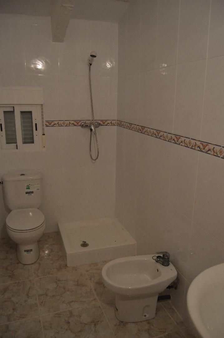 Bathroom of Single-family semi-detached for sale in Santa María de Huerta