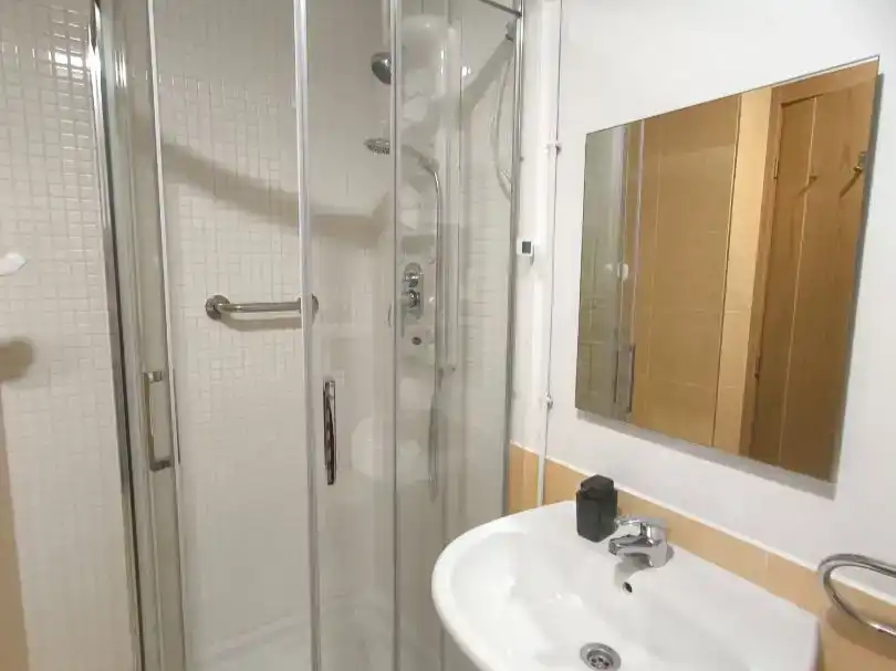 Badezimmer von Loft zur Miete in Santa Marta de Tormes mit Klimaanlage
