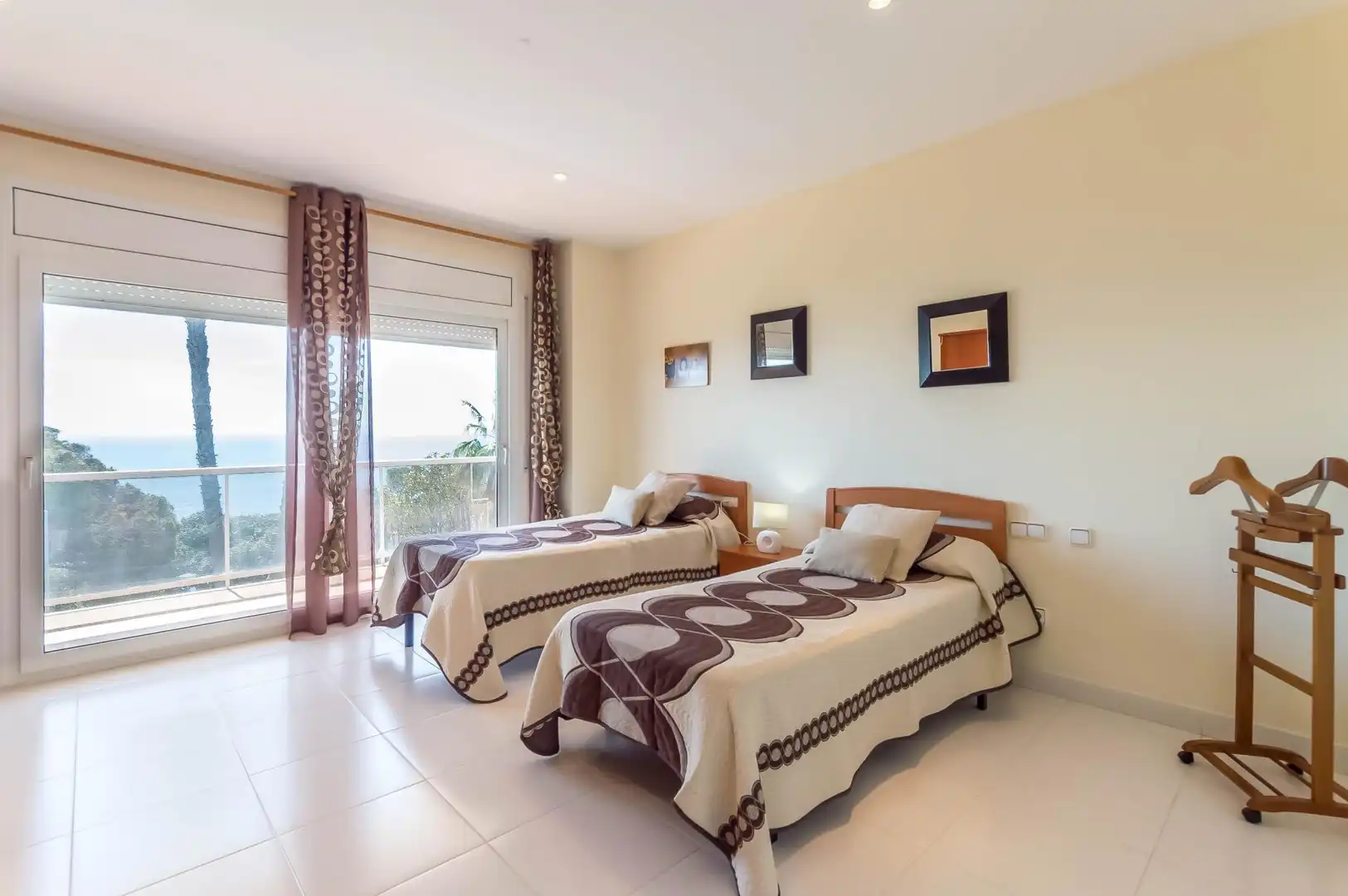 Detached house with terrace for sale in Montgoda, imagen 63