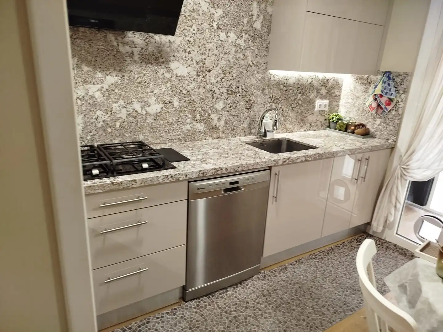 Piso en venta en Instituts - Universitat