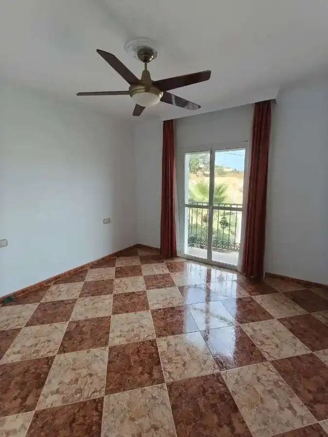 Dormitori de Casa o xalet en venda en Alhaurín de la Torre amb Jardí privat, Terrassa i Traster
