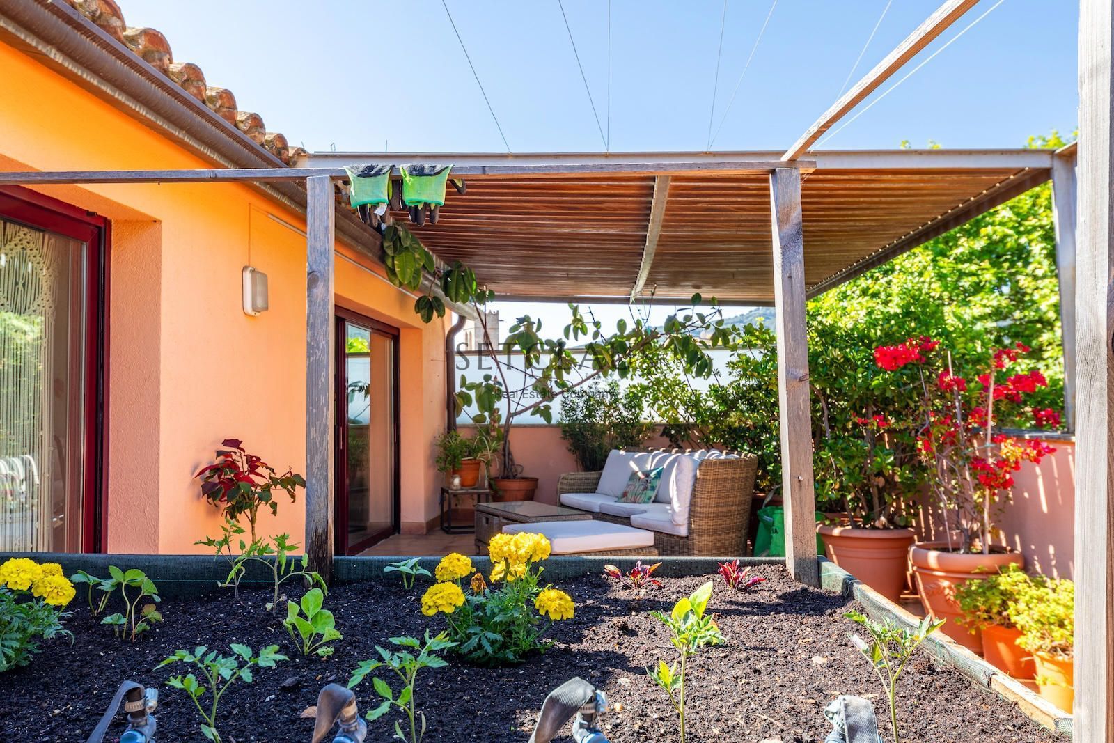 Terrace of House or chalet for sale in Argentona  with Air Conditioner, Heating and Parquet flooring