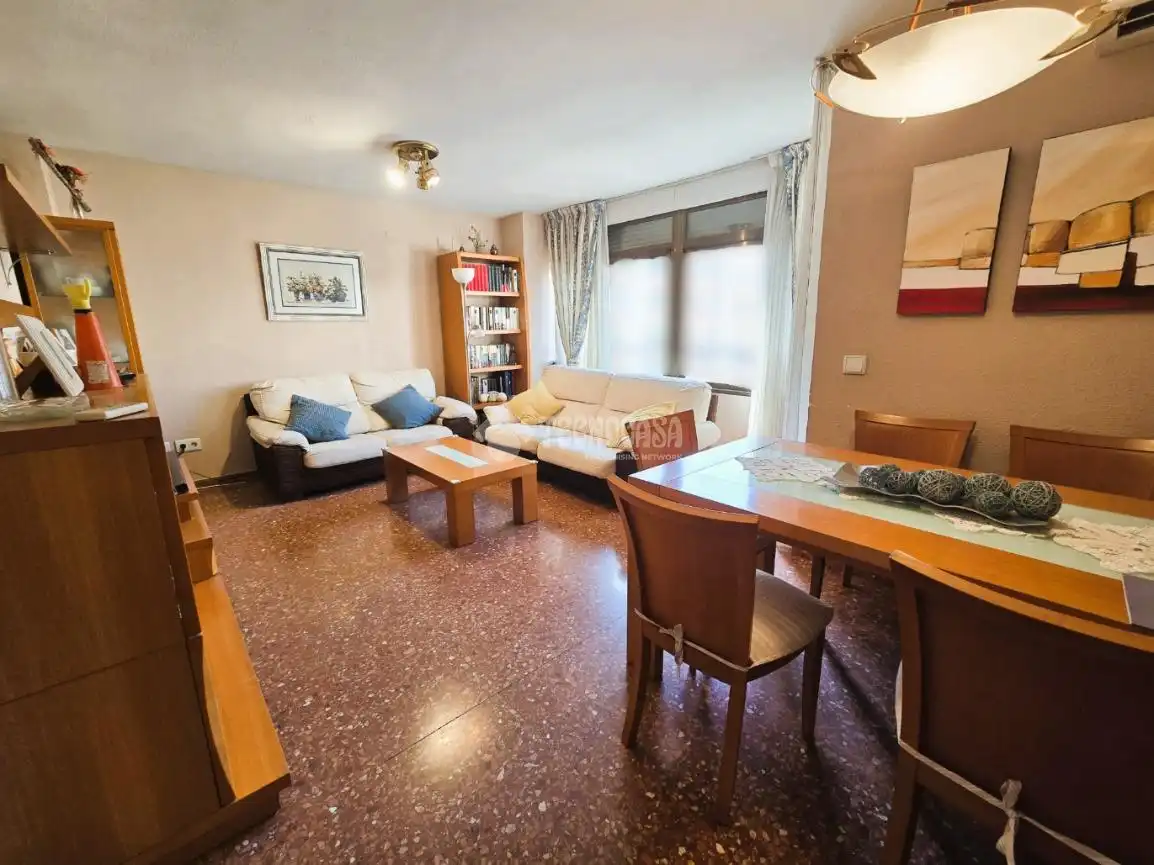 Sala de estar de Piso en venta en Valencia con Aire acondicionado y Balcón