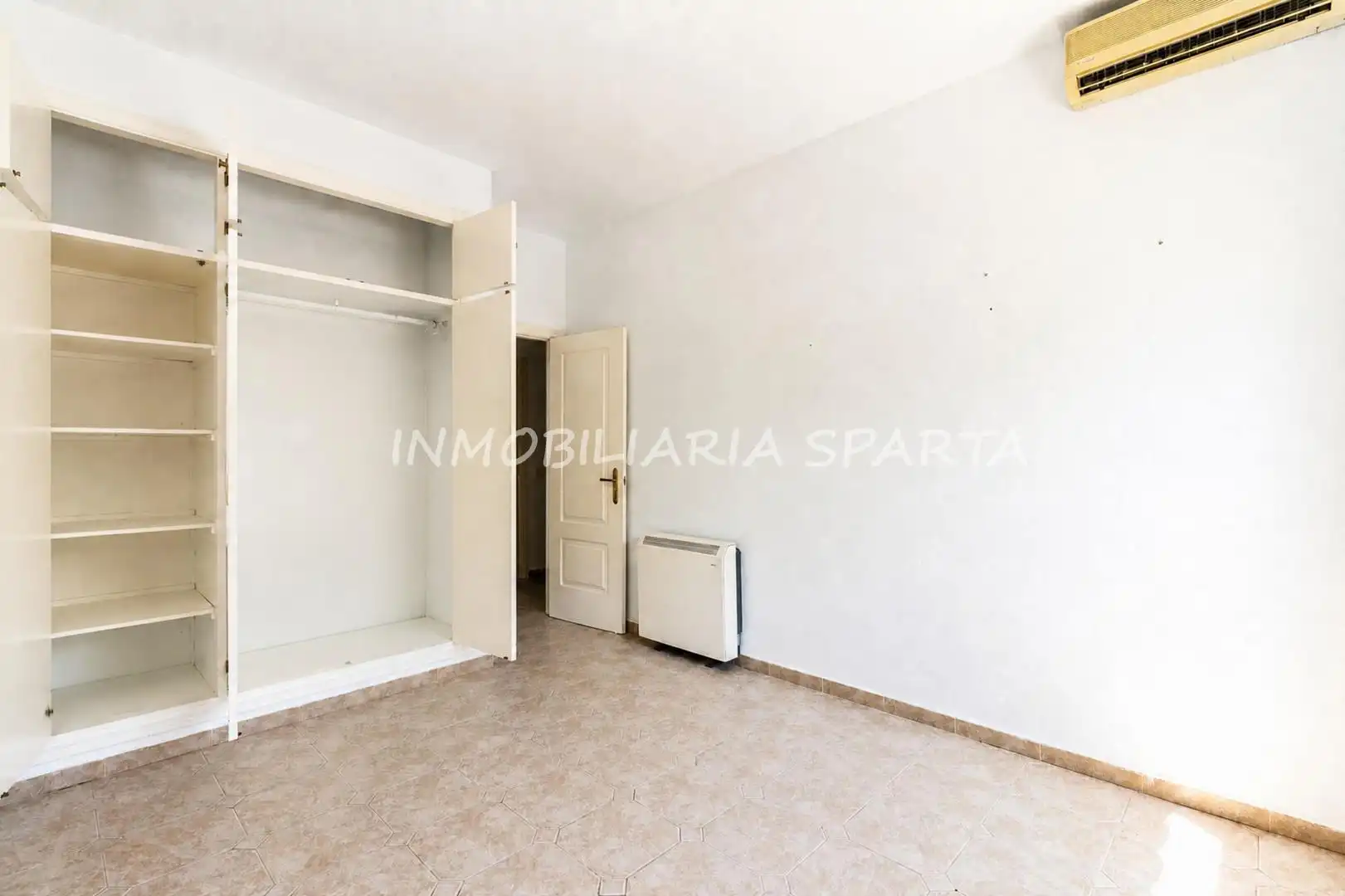 Casa o xalet en venda a Calle Zurbarán, 11, Loreto