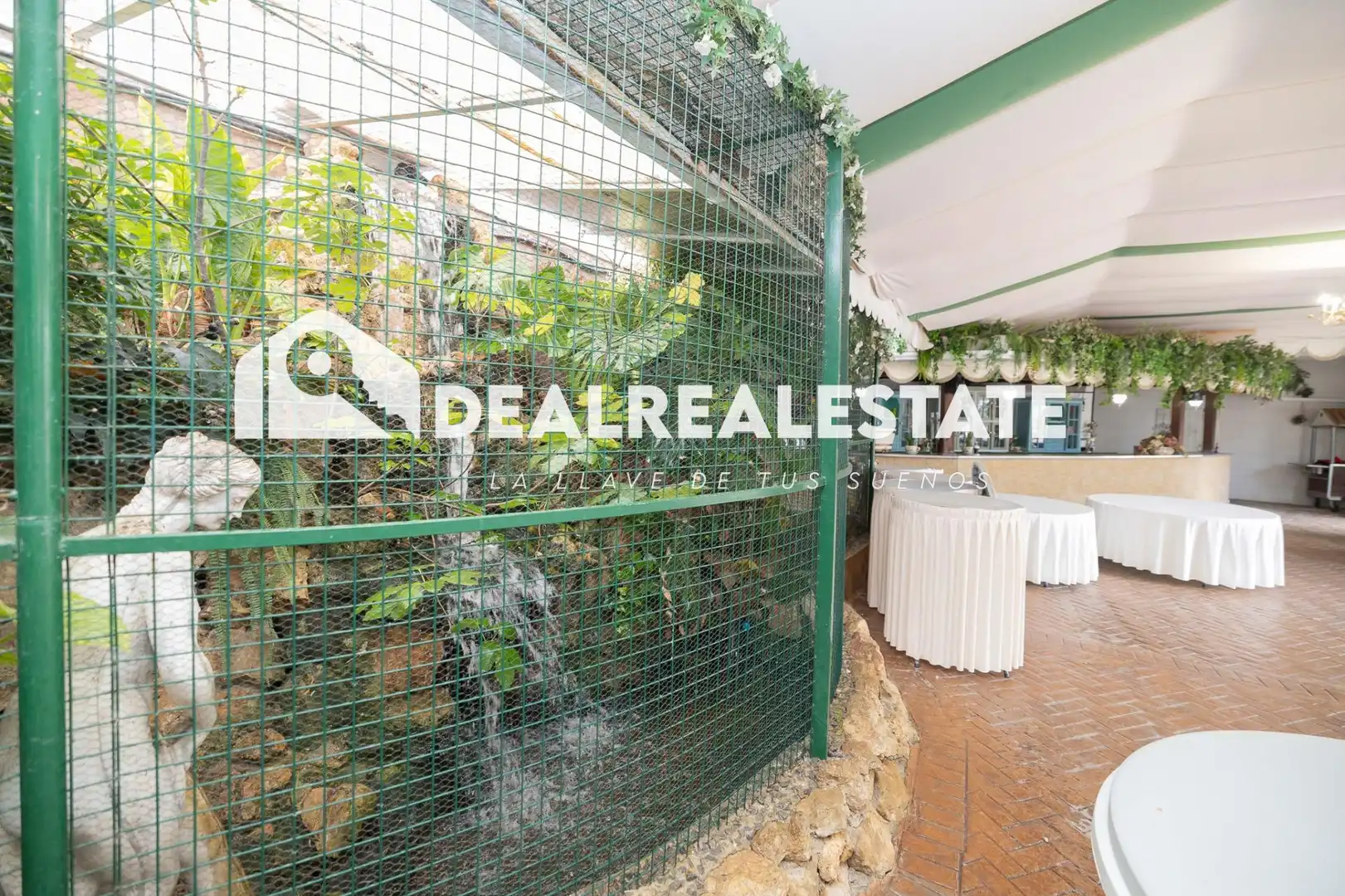 Local en venta en Calle FRAY LEOPOLDO ALPANDEIRE, Torre de la Reina