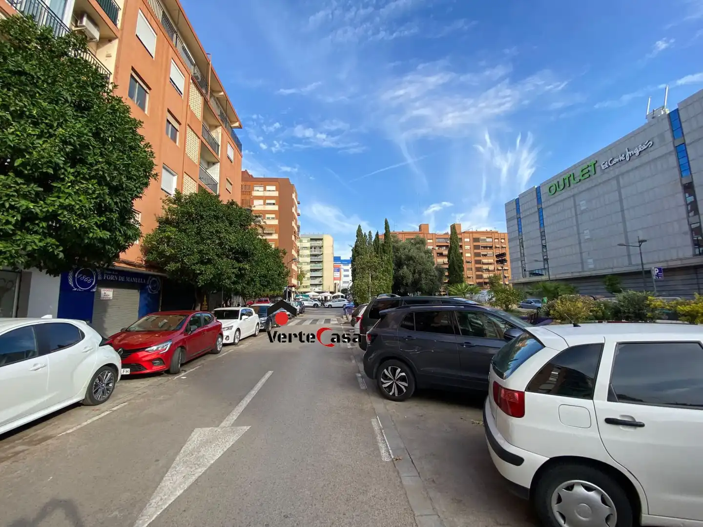 Vista exterior de Local de lloguer en Campanar