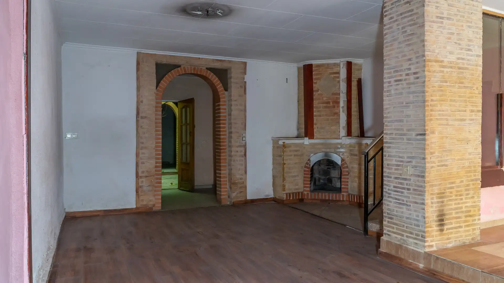 Houses for sale in Calle Sant Bernat, Carcaixent