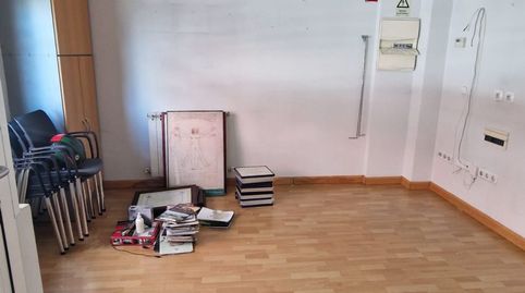 Foto 2 von Geschaftsraum zur Miete in Maestro Nicloas, San Claudio - La Chantría, León Capital