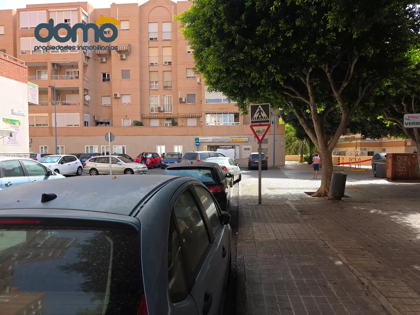 Parkplatz von Geschaftsraum zur Miete in Almería