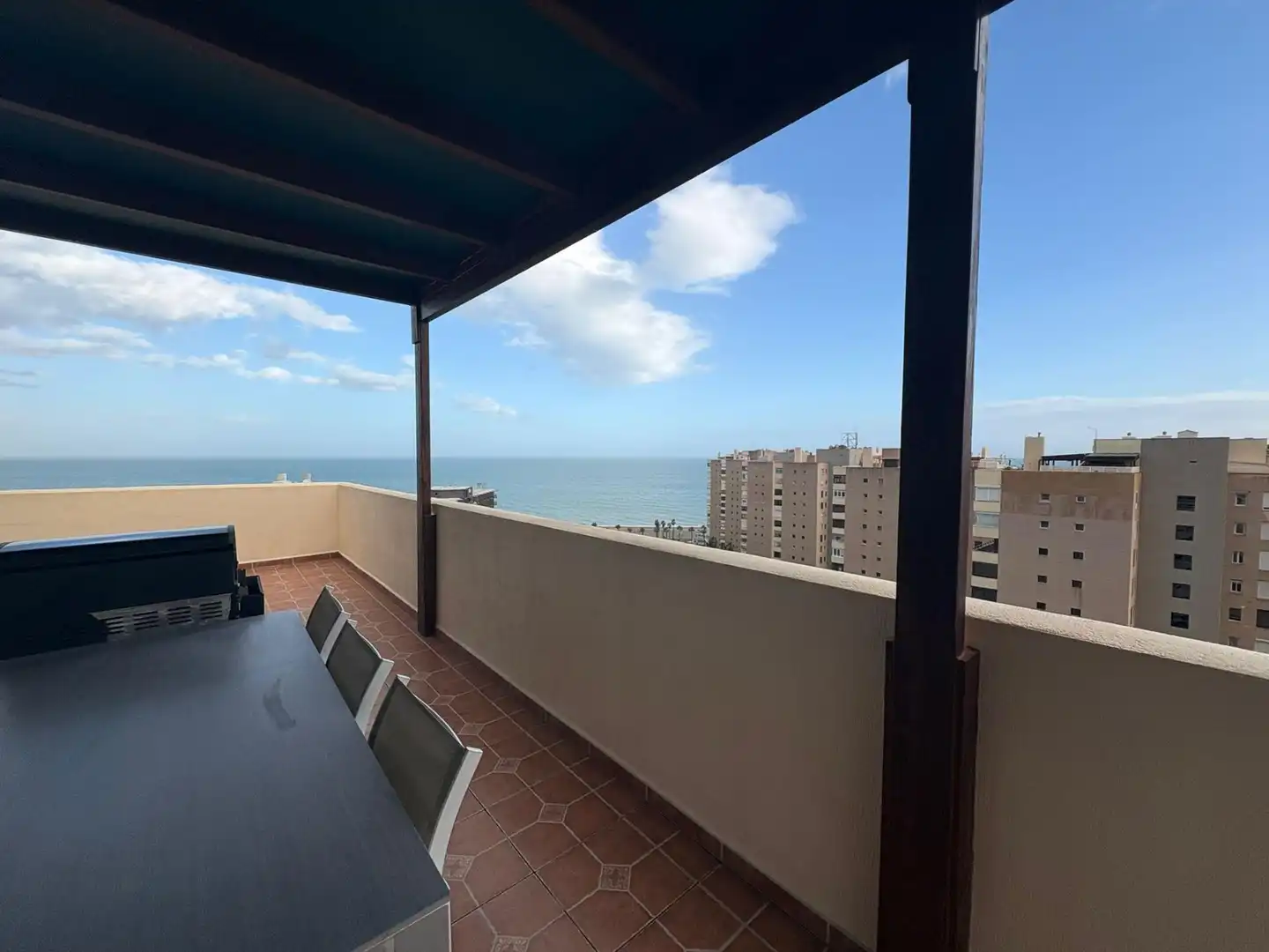 Terraza de Ático de alquiler en Torremolinos con Aire acondicionado, Calefacción y Jardín privado