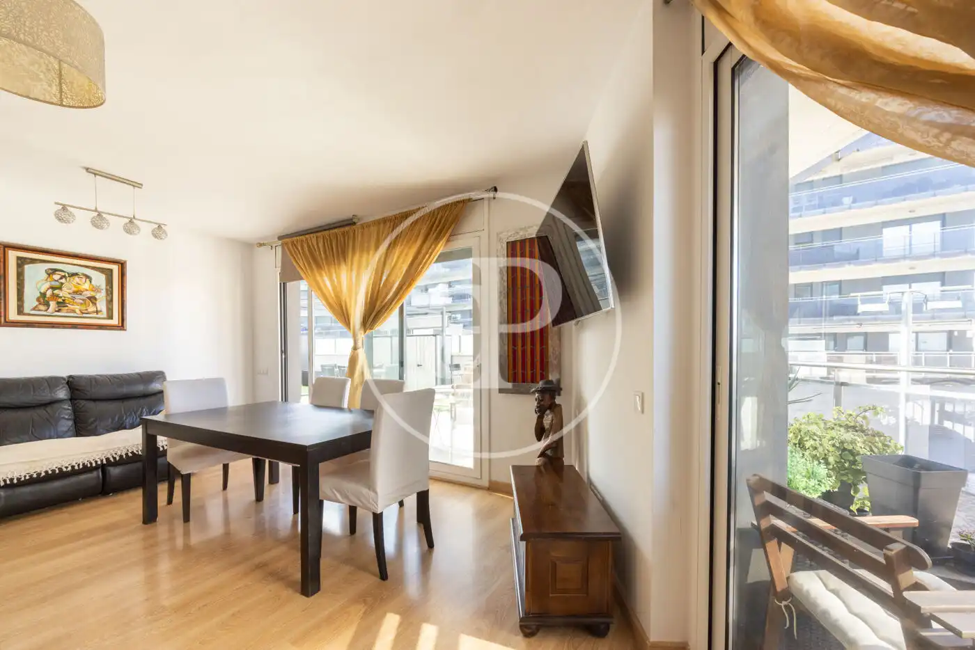 Comedor de Piso en venta en Badalona con Aire acondicionado, Calefacción y Jardín privado