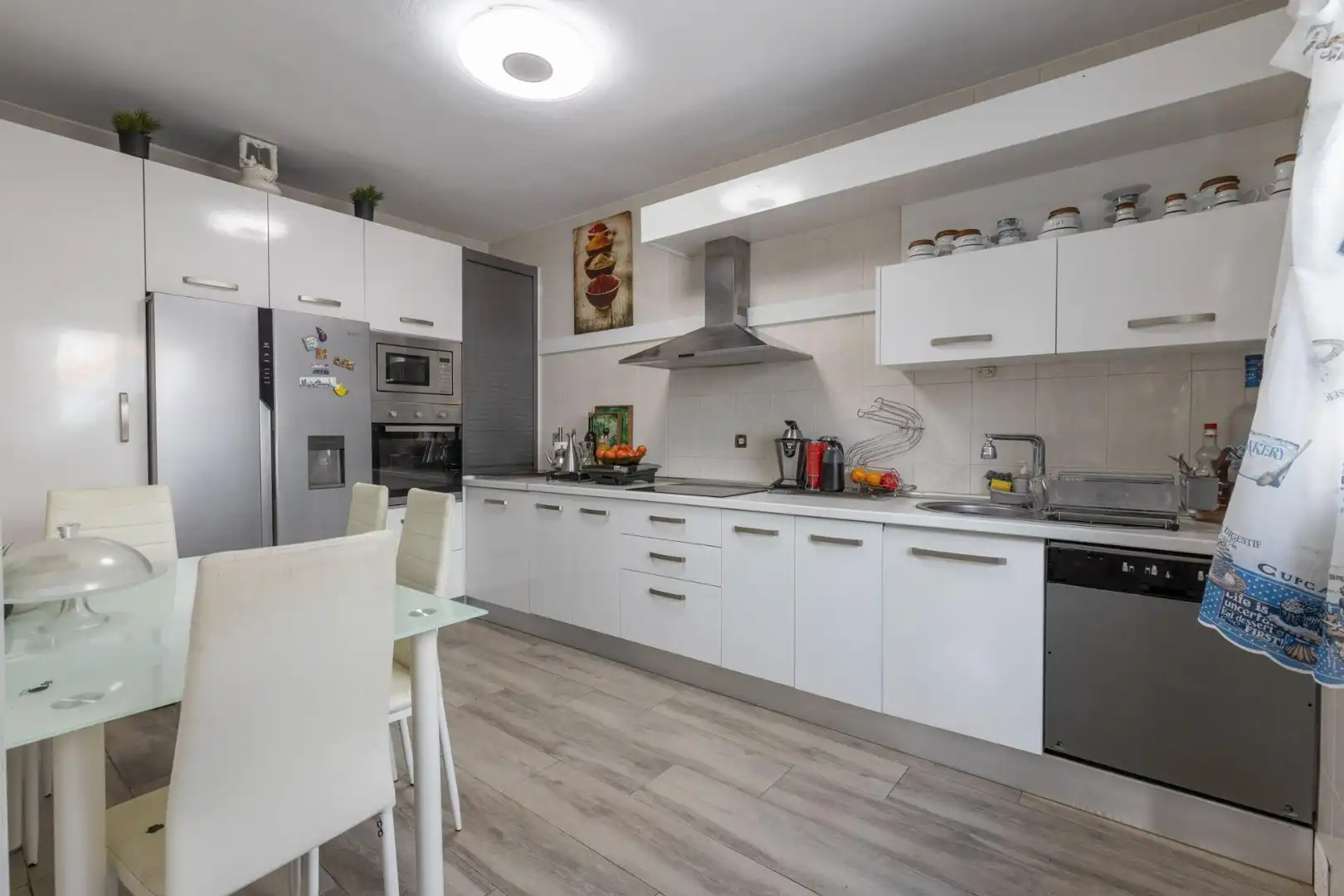 Cocina de Casa o chalet en venta en Zafarraya con Aire acondicionado, Calefacción y Terraza
