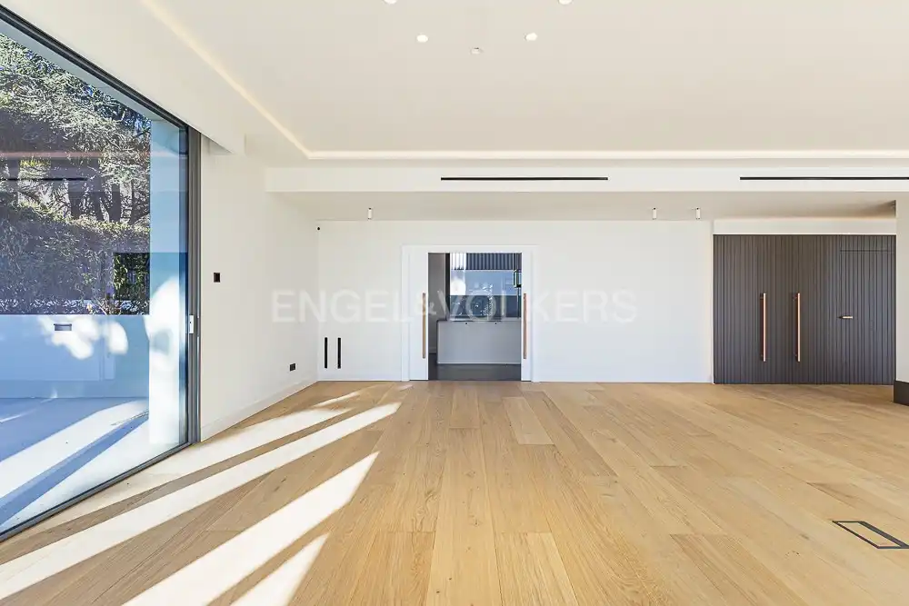 Sala de estar de Casa o chalet en venta en Barcelona con Aire acondicionado, Calefacción y Jardín privado