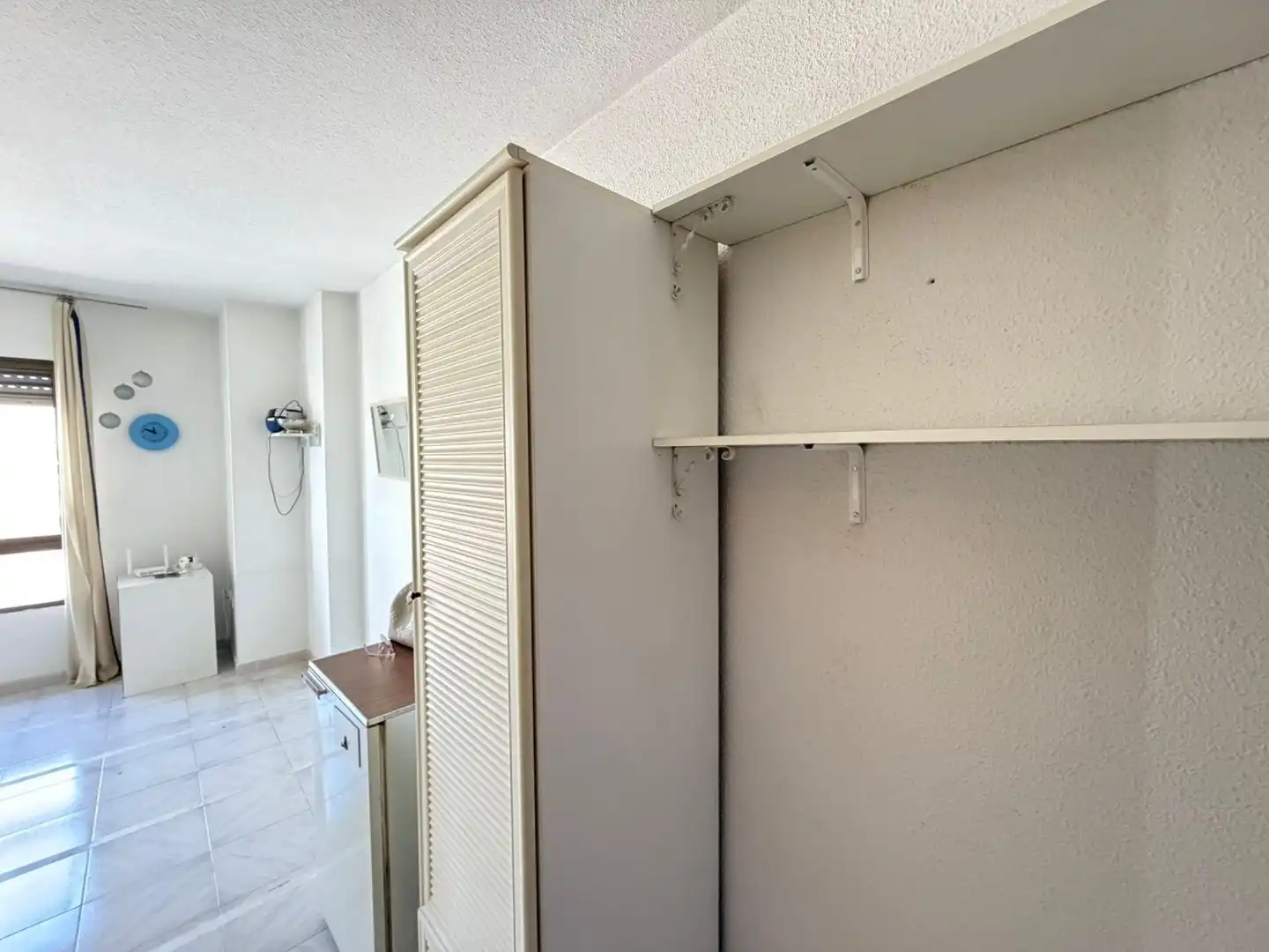 Estudio en venta en Torrevieja con Terraza, Amueblado y Balcón