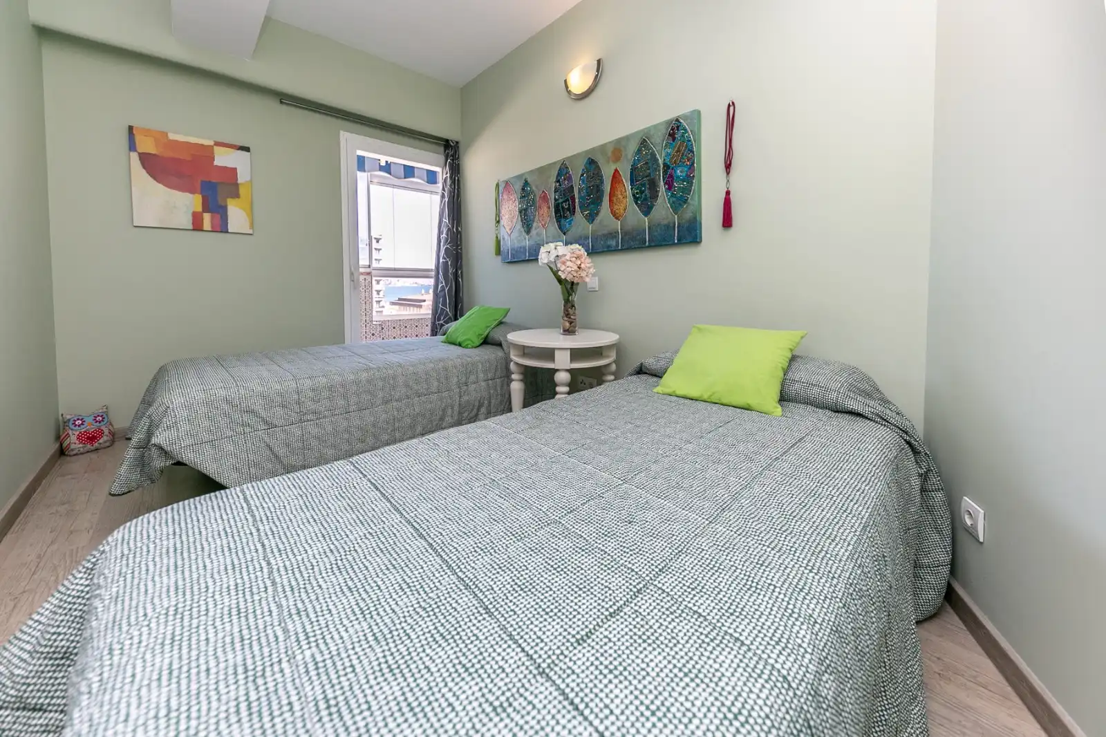 Schlafzimmer von Dachboden zur Miete in Fuengirola mit Klimaanlage, Terrasse und Möbliert