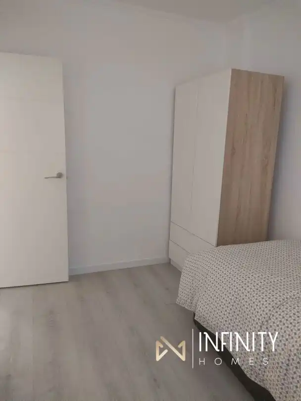 Schlafzimmer von Wohnung zur Miete in Santurtzi  mit Heizung