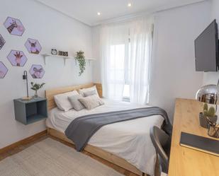 Bedroom of Flat to share in  Madrid Capital  with Air Conditioner and Terrace