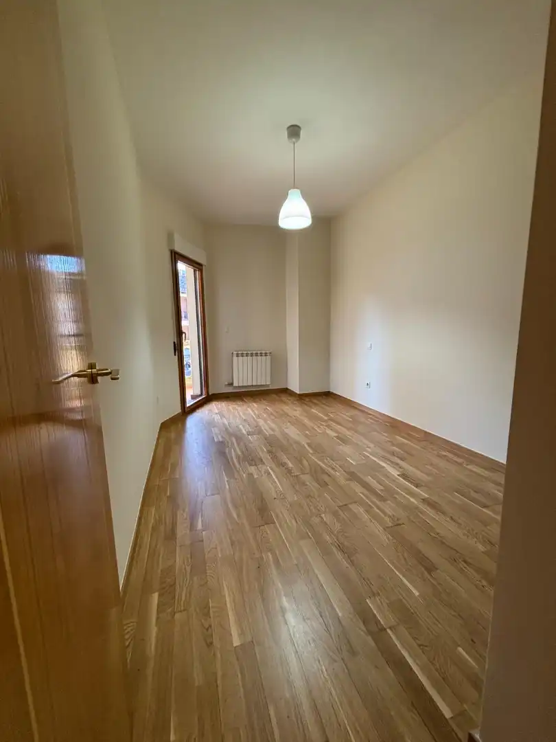 Schlafzimmer von Wohnung zum Verkauf in Cuéllar mit Heizung, Parkett und Terrasse