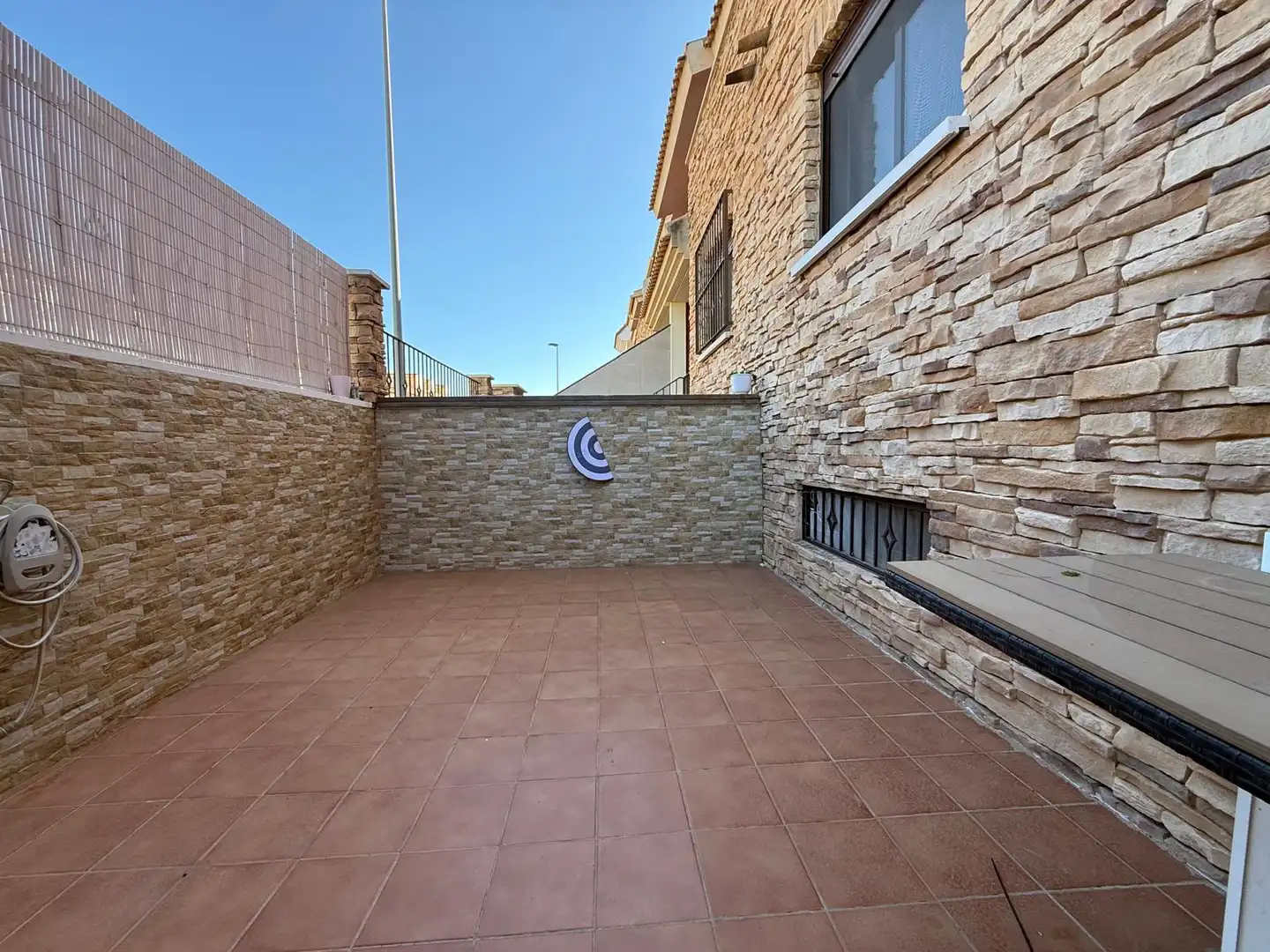 Terraza de Casa adosada en venta en San Pedro del Pinatar con Aire acondicionado, Calefacción y Jardín privado