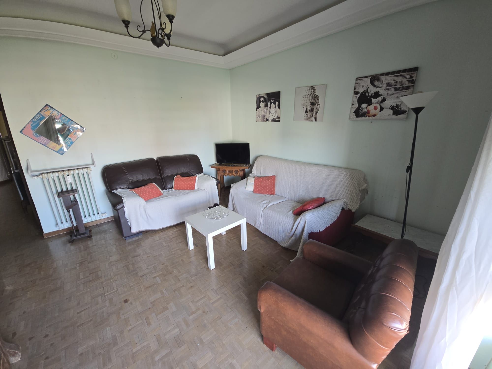Sala de estar de Piso de alquiler en Cáceres Capital con Calefacción y Amueblado